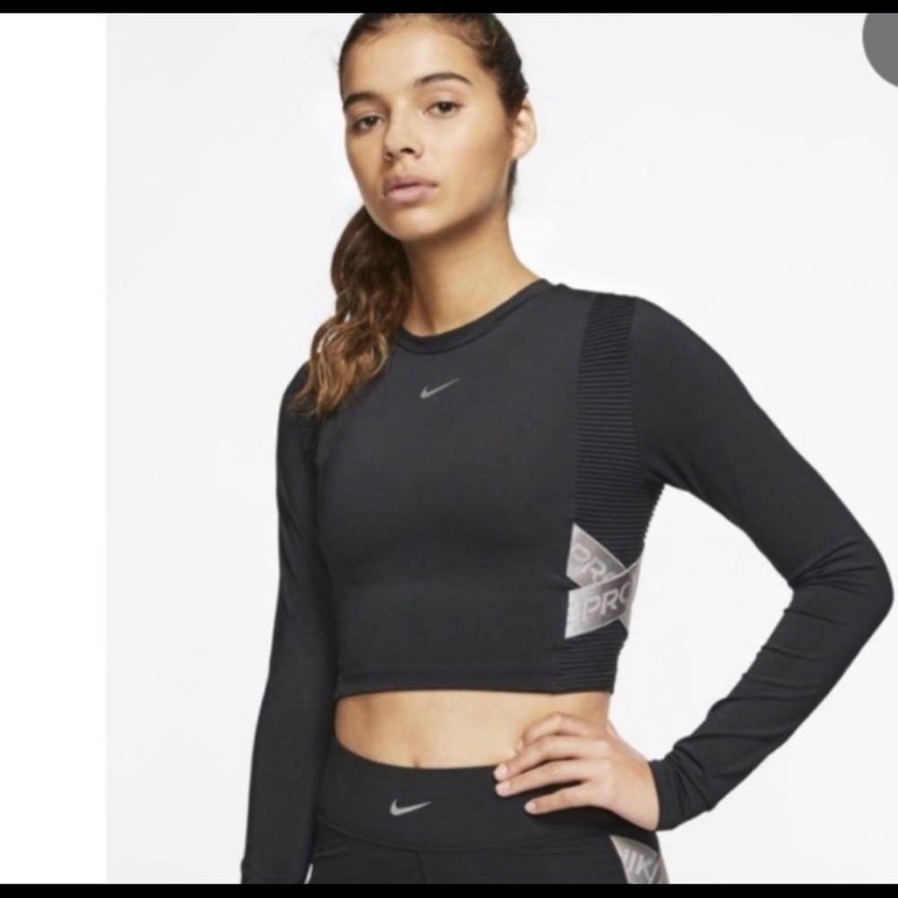 Nike Long Sleeve Crop Top